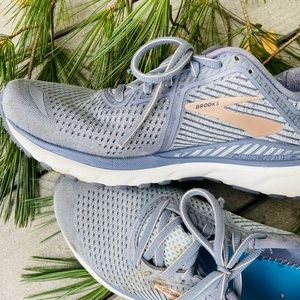 Brooks running sneakers, size 10